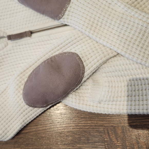 Guess Sweater - Picture 2 of 5